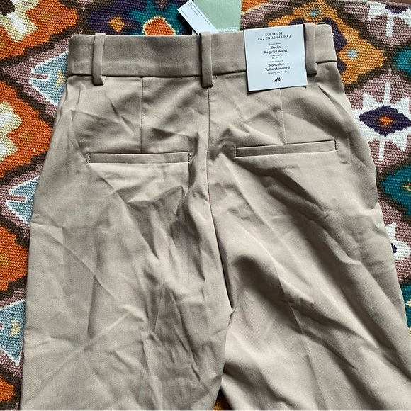 H&M Slacks Regular waist ankle length brown khaki pants Women’s Size 2 Brand New - Picture 6 of 10
